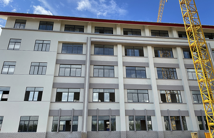 1630504777202577.jpg xiao 麗江職教園區(qū)7棟 張瑞文攝影.jpg