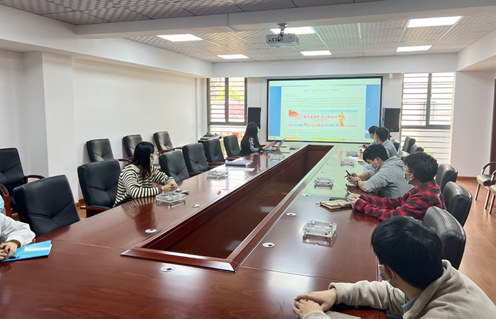 1647568836270608.jpg (小圖)活動(dòng)現(xiàn)場(chǎng)照片1攝影(張紫妍).jpg